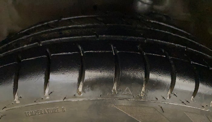 2018 Maruti Celerio ZXI, Petrol, Manual, 71,386 km, Left Front Tyre Tread