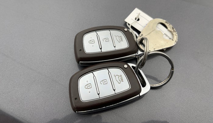 2017 Hyundai Creta SX PLUS AT 1.6 PETROL, Petrol, Automatic, 89,585 km, Key Close Up