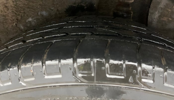 2017 Hyundai Creta SX PLUS AT 1.6 PETROL, Petrol, Automatic, 89,585 km, Left Rear Tyre Tread