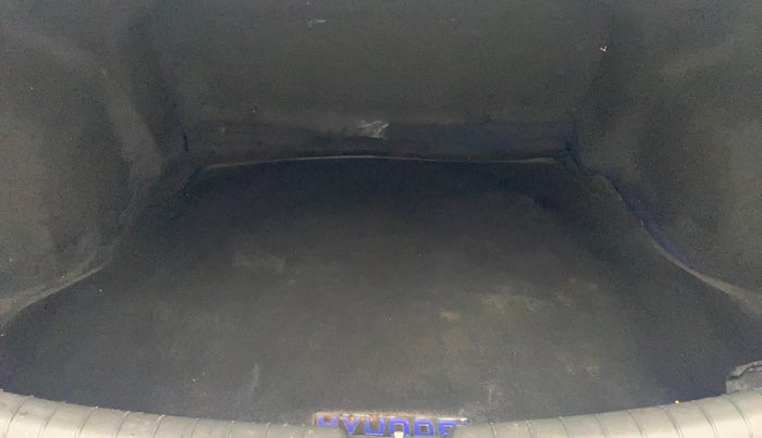 2018 Hyundai Verna 1.6 VTVT SX O, Petrol, Manual, 75,618 km, Boot Inside