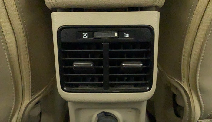 2018 Maruti Ciaz SIGMA 1.5 SHVS MT  PETROL, Petrol, Manual, 80,349 km, Rear AC Vents