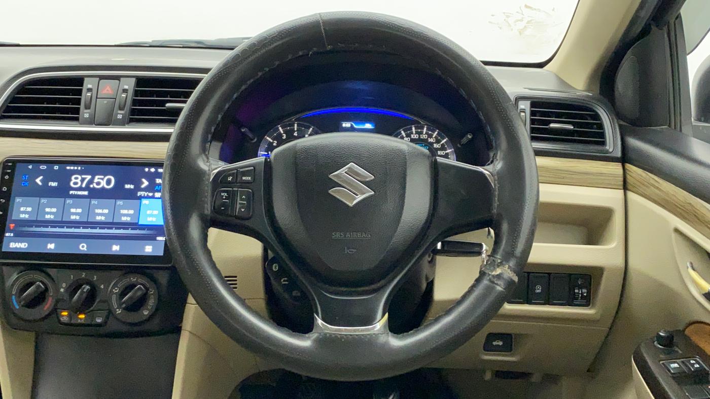 2018 Maruti Ciaz SIGMA 1.5 SHVS MT  PETROL, Petrol, Manual, 80,349 km, Steering Wheel Close Up