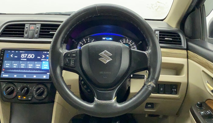 2018 Maruti Ciaz SIGMA 1.5 SHVS MT  PETROL, Petrol, Manual, 80,349 km, Steering Wheel Close Up