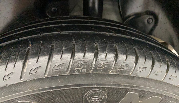 2016 Hyundai Creta BASE 1.6 PETROL, Petrol, Manual, 89,197 km, Left Rear Tyre Tread