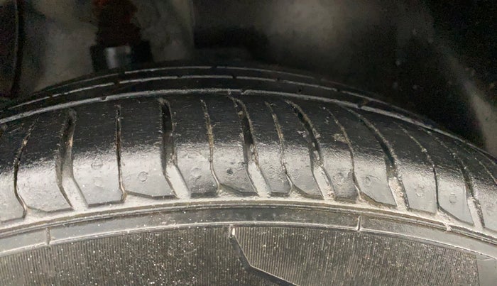 2016 Hyundai Creta BASE 1.6 PETROL, Petrol, Manual, 89,197 km, Right Rear Tyre Tread