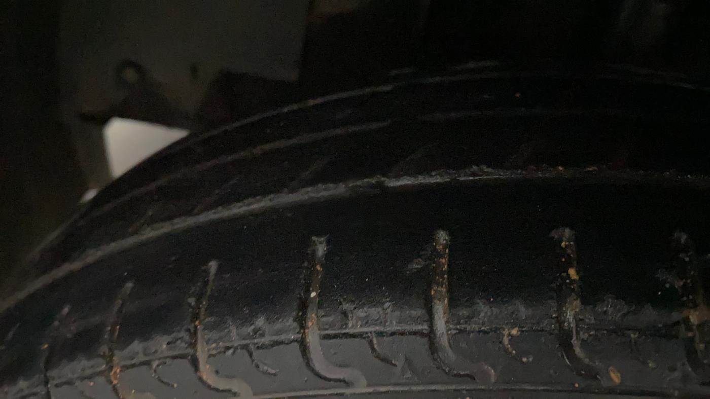 2019 Renault Kwid RXL, Petrol, Manual, 43,673 km, Left Front Tyre Tread