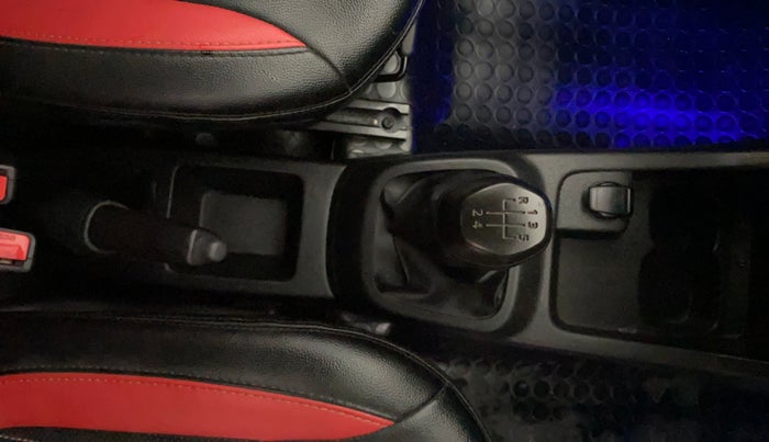 2019 Renault Kwid RXL, Petrol, Manual, 43,673 km, Gear Lever