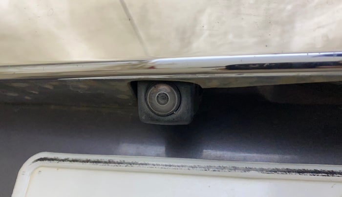 2017 Honda Jazz 1.2L I-VTEC V AT, Petrol, Automatic, 1,03,122 km, Parking Camera