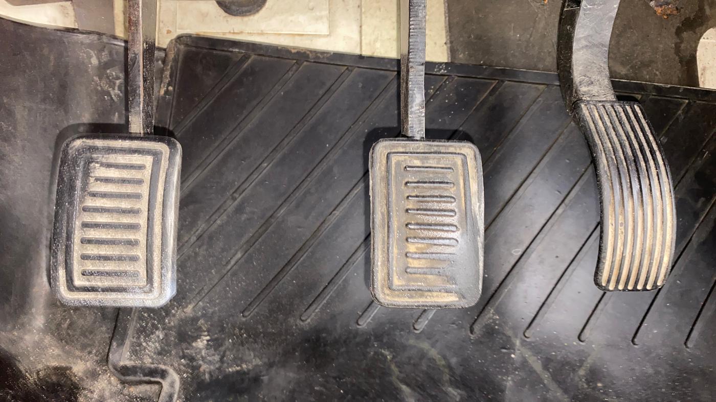 2015 Mahindra Thar CRDE 4X4 AC, Diesel, Manual, 72,165 km, Pedals