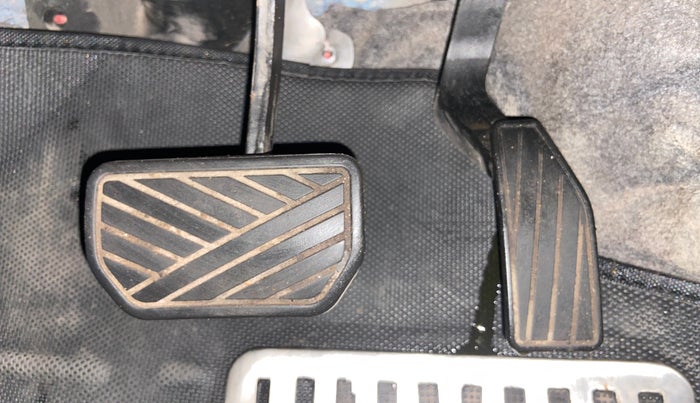 2015 Maruti Celerio VXI AMT, Petrol, Automatic, 23,156 km, Pedals