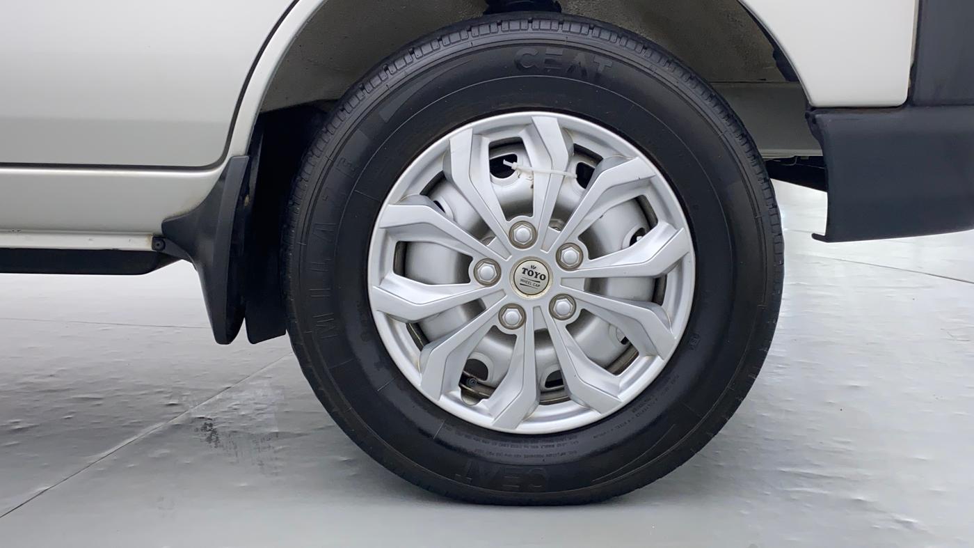2019 Maruti Eeco 5 STR WITH AC PLUSHTR, Petrol, Manual, 1 km, Right Front Wheel
