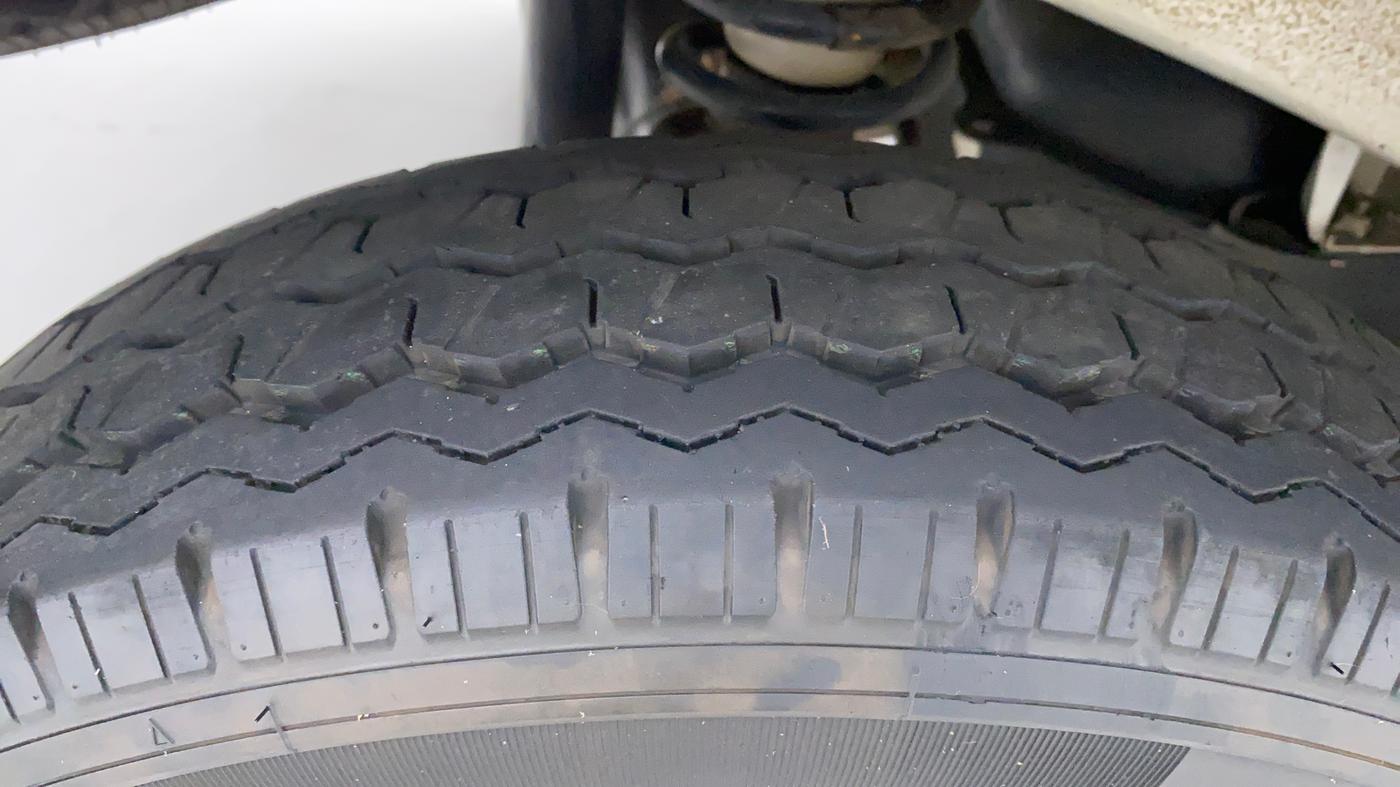 2019 Maruti Eeco 5 STR WITH AC PLUSHTR, Petrol, Manual, 1 km, Right Rear Tyre Tread