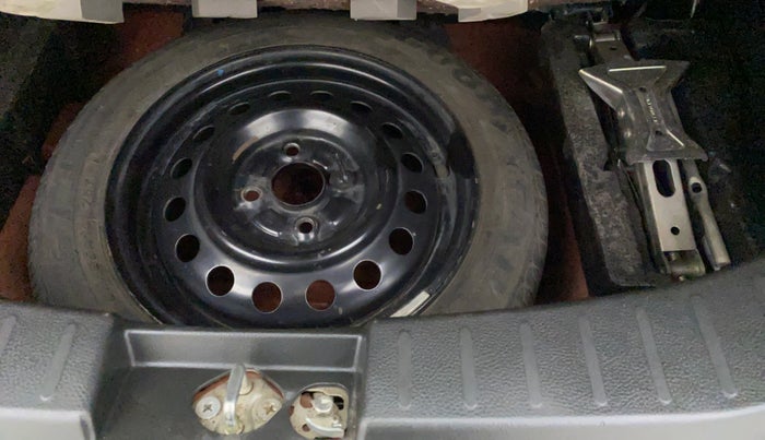 2013 Maruti Wagon R Stingray VXI, Petrol, Manual, 62,201 km, Spare Tyre