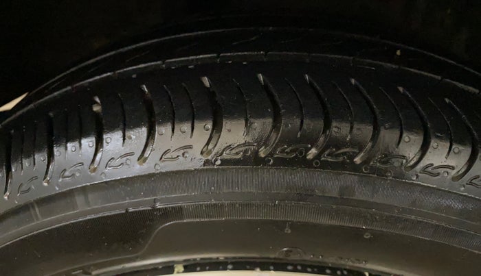 2021 Honda Amaze 1.2L I-VTEC VX, Petrol, Manual, 42,440 km, Right Rear Tyre Tread