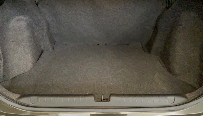 2021 Honda Amaze 1.2L I-VTEC VX, Petrol, Manual, 42,440 km, Boot Inside