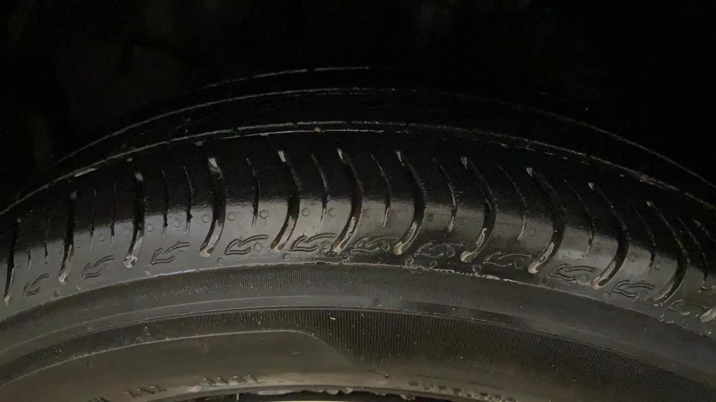 2021 Honda Amaze 1.2L I-VTEC VX, Petrol, Manual, 42,440 km, Left Front Tyre Tread