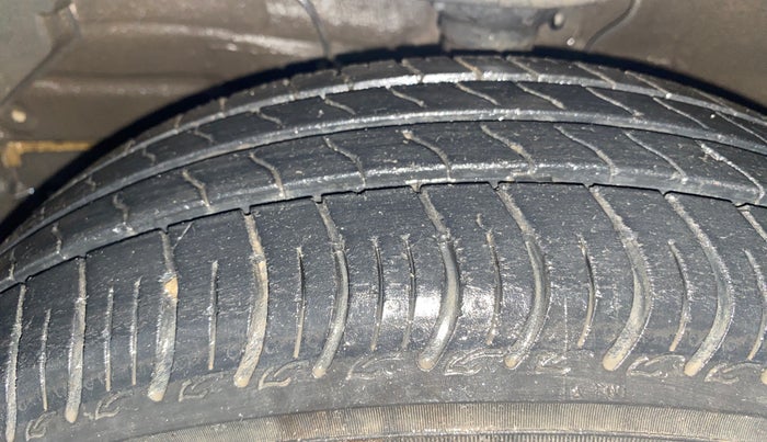 2020 Maruti S PRESSO VXI+, Petrol, Manual, 58,411 km, Left Front Tyre Tread