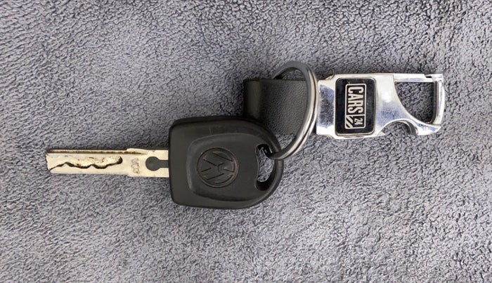 2010 Volkswagen Polo TRENDLINE 1.2L PETROL, Petrol, Manual, 88,686 km, Key Close Up