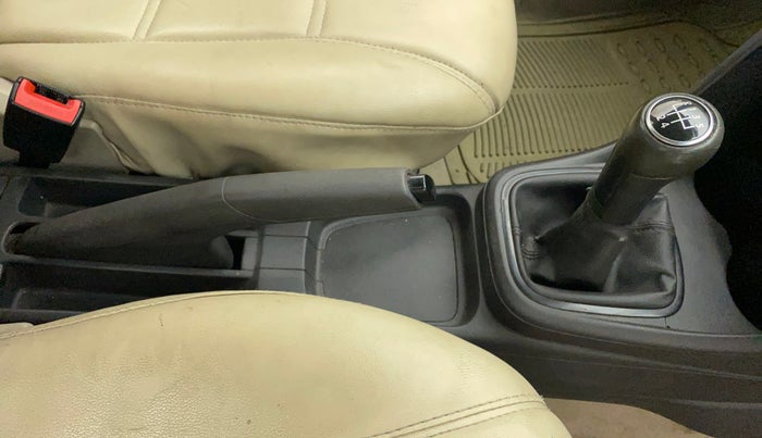 2010 Volkswagen Polo TRENDLINE 1.2L PETROL, Petrol, Manual, 88,686 km, Gear Lever