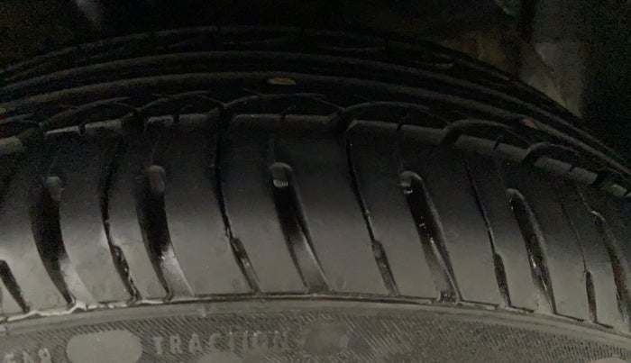 2016 Hyundai Xcent S 1.2, Petrol, Manual, 95,851 km, Left Rear Tyre Tread