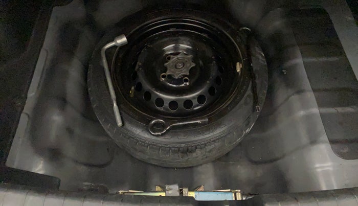 2016 Hyundai Xcent S 1.2, Petrol, Manual, 95,851 km, Spare Tyre