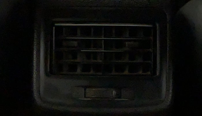 2016 Hyundai Xcent S 1.2, Petrol, Manual, 95,851 km, Rear AC Vents