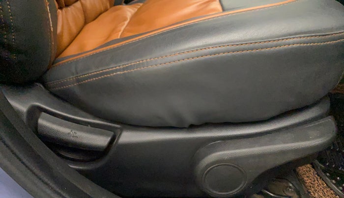 2016 Hyundai Xcent S 1.2, Petrol, Manual, 95,851 km, Driver Side Adjustment Panel