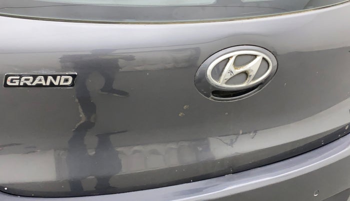 2014 Hyundai Grand i10 SPORTZ 1.2 KAPPA VTVT, Petrol, Manual, 87,327 km, Dicky (Boot door) - Slightly dented