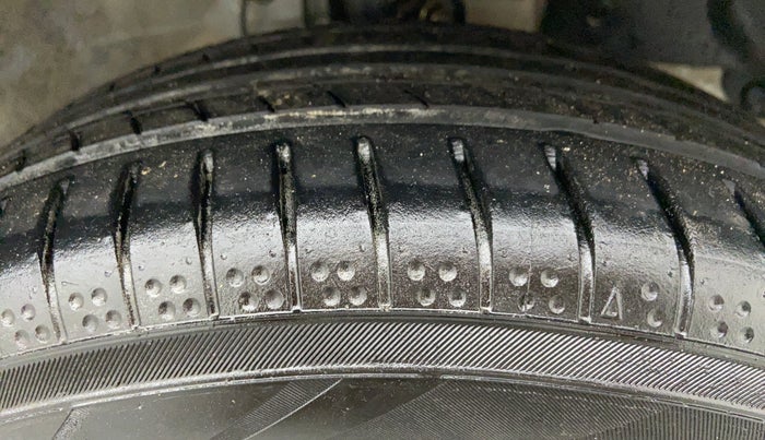 2009 Honda City V MT PETROL, Petrol, Manual, 44,457 km, Right Front Tyre Tread