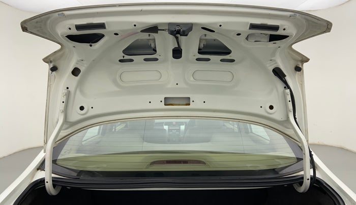 2009 Honda City V MT PETROL, Petrol, Manual, 44,457 km, Boot Door Open