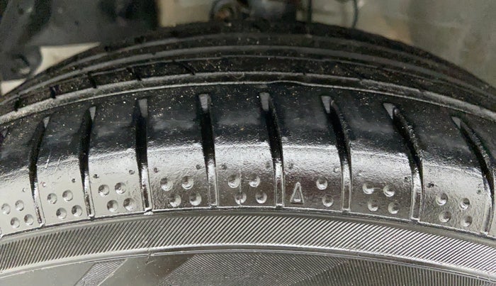 2009 Honda City V MT PETROL, Petrol, Manual, 44,457 km, Left Front Tyre Tread