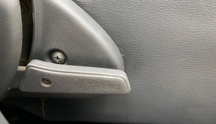 2016 Maruti Alto 800 LXI CNG AIRBAG, CNG, Manual, 64,405 km, Driver Side Adjustment Panel