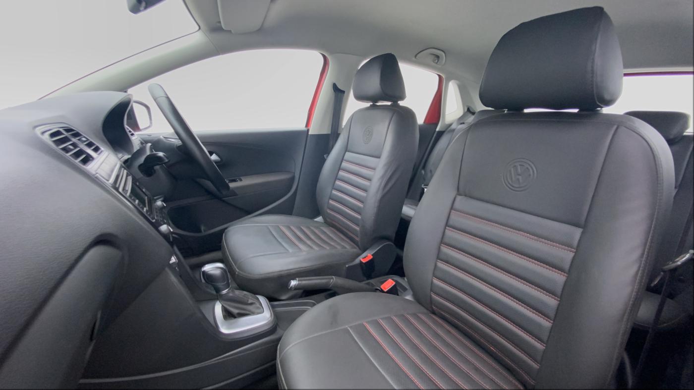 2015 Volkswagen Polo GT TSI 1.2 PETROL AT, Petrol, Automatic, 25,394 km, Right Side Front Door Cabin View