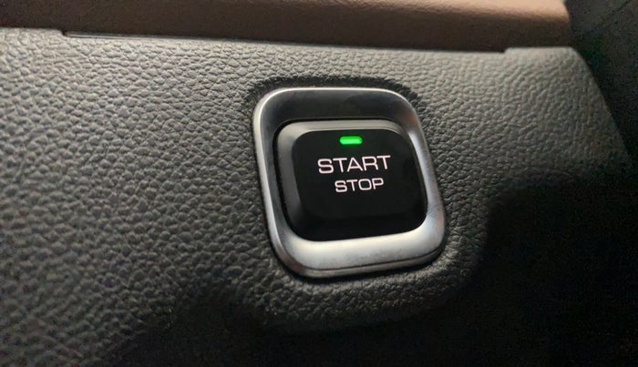 2023 MG HECTOR PLUS SHARP PRO 1.5 PETROL TURBO CVT 6 STR, Petrol, Automatic, 35,383 km, Keyless Start/ Stop Button