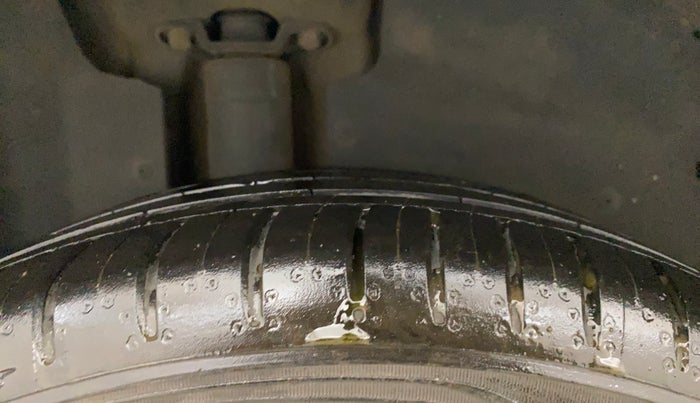 2023 MG HECTOR PLUS SHARP PRO 1.5 PETROL TURBO CVT 6 STR, Petrol, Automatic, 35,383 km, Right Rear Tyre Tread