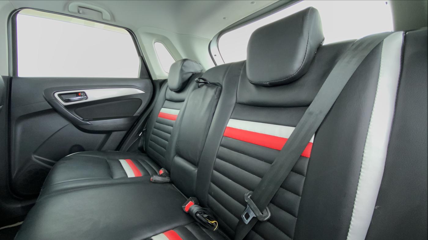 2017 Maruti Vitara Brezza ZDI PLUS, Diesel, Manual, 91,392 km, Right Side Rear Door Cabin