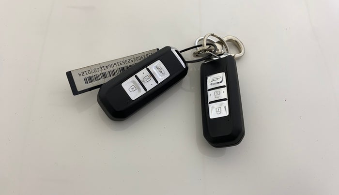 2020 MG HECTOR SMART 1.5 DCT PETROL, Petrol, Automatic, 50,644 km, Key Close Up