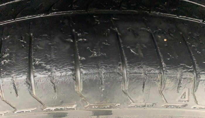 2020 Hyundai Creta SX (O) AT 1.5 DIESEL, Diesel, Automatic, 61,144 km, Left Rear Tyre Tread