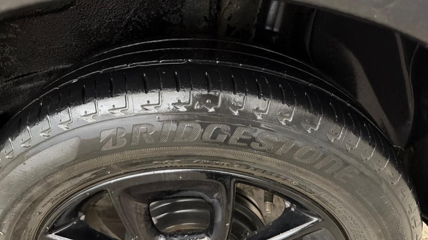 2022 Maruti IGNIS ZETA 1.2 AMT, Petrol, Automatic, 34,390 km, Left Rear Tyre Tread