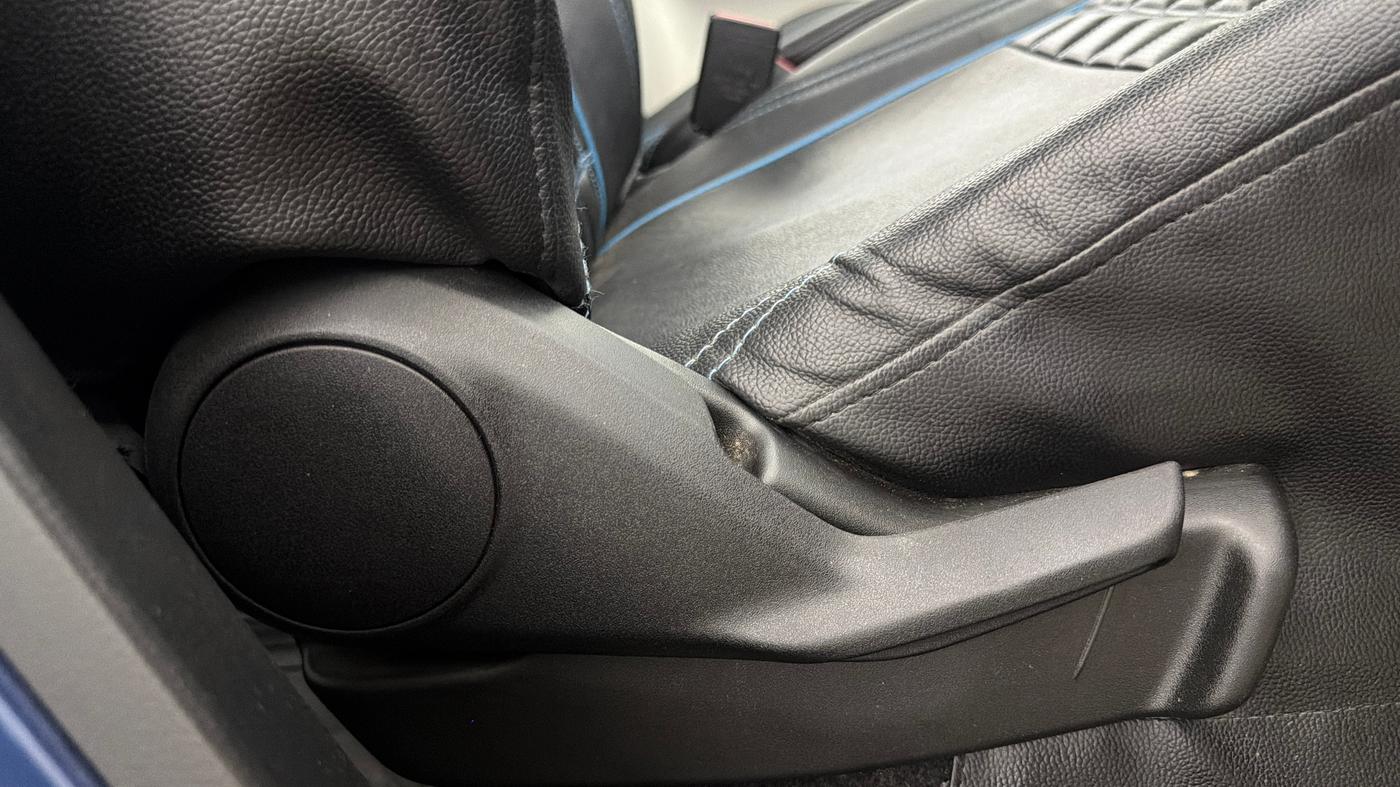 2022 Maruti IGNIS ZETA 1.2 AMT, Petrol, Automatic, 34,390 km, Driver Side Adjustment Panel