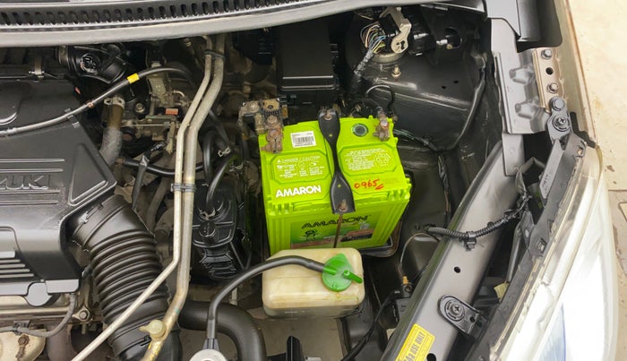 2016 Maruti Wagon R 1.0 VXI, Petrol, Manual, 94,996 km, Engine View - Left