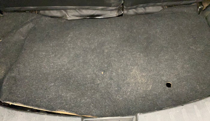 2016 Maruti Wagon R 1.0 VXI, Petrol, Manual, 94,996 km, Boot Inside