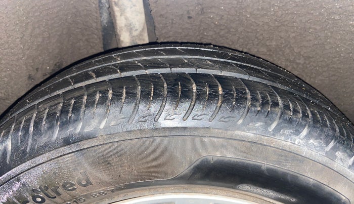 2021 Maruti Baleno DELTA PETROL 1.2, Petrol, Manual, 37,342 km, Right Rear Tyre Tread