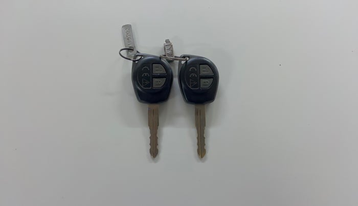 2021 Maruti Baleno DELTA PETROL 1.2, Petrol, Manual, 37,342 km, Key Close Up