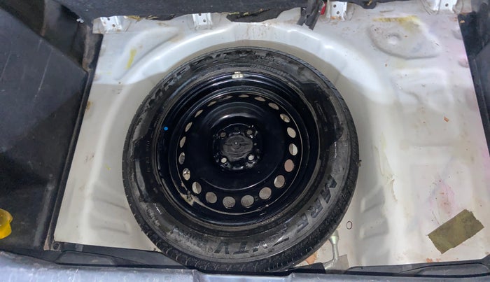 2021 Maruti Baleno DELTA PETROL 1.2, Petrol, Manual, 37,342 km, Spare Tyre