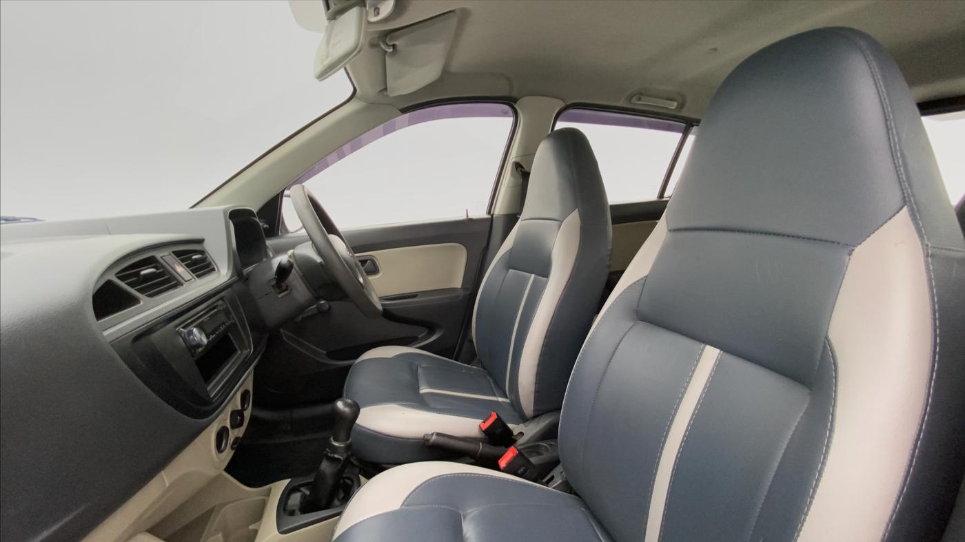 2017 Maruti Alto K10 LXI P, Petrol, Manual, 76,251 km, Right Side Front Door Cabin