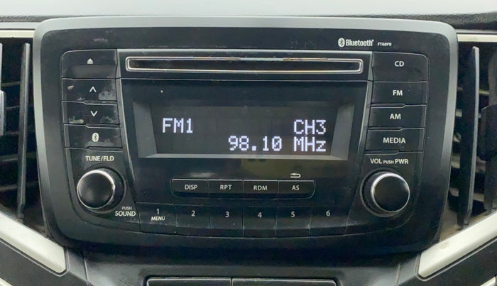 2017 Maruti Baleno DELTA PETROL 1.2, Petrol, Manual, 1,05,428 km, Infotainment System