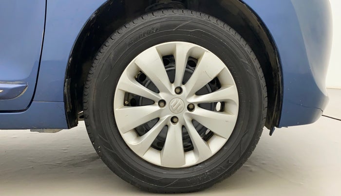 2017 Maruti Baleno DELTA PETROL 1.2, Petrol, Manual, 1,05,428 km, Right Front Wheel