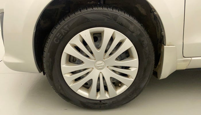 2015 Maruti Ertiga VXI CNG, CNG, Manual, 52,143 km, Left Front Wheel