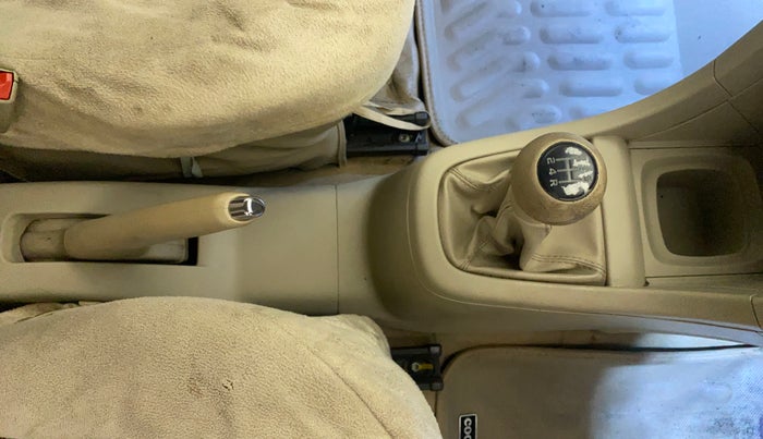 2015 Maruti Ertiga VXI CNG, CNG, Manual, 52,143 km, Gear Lever